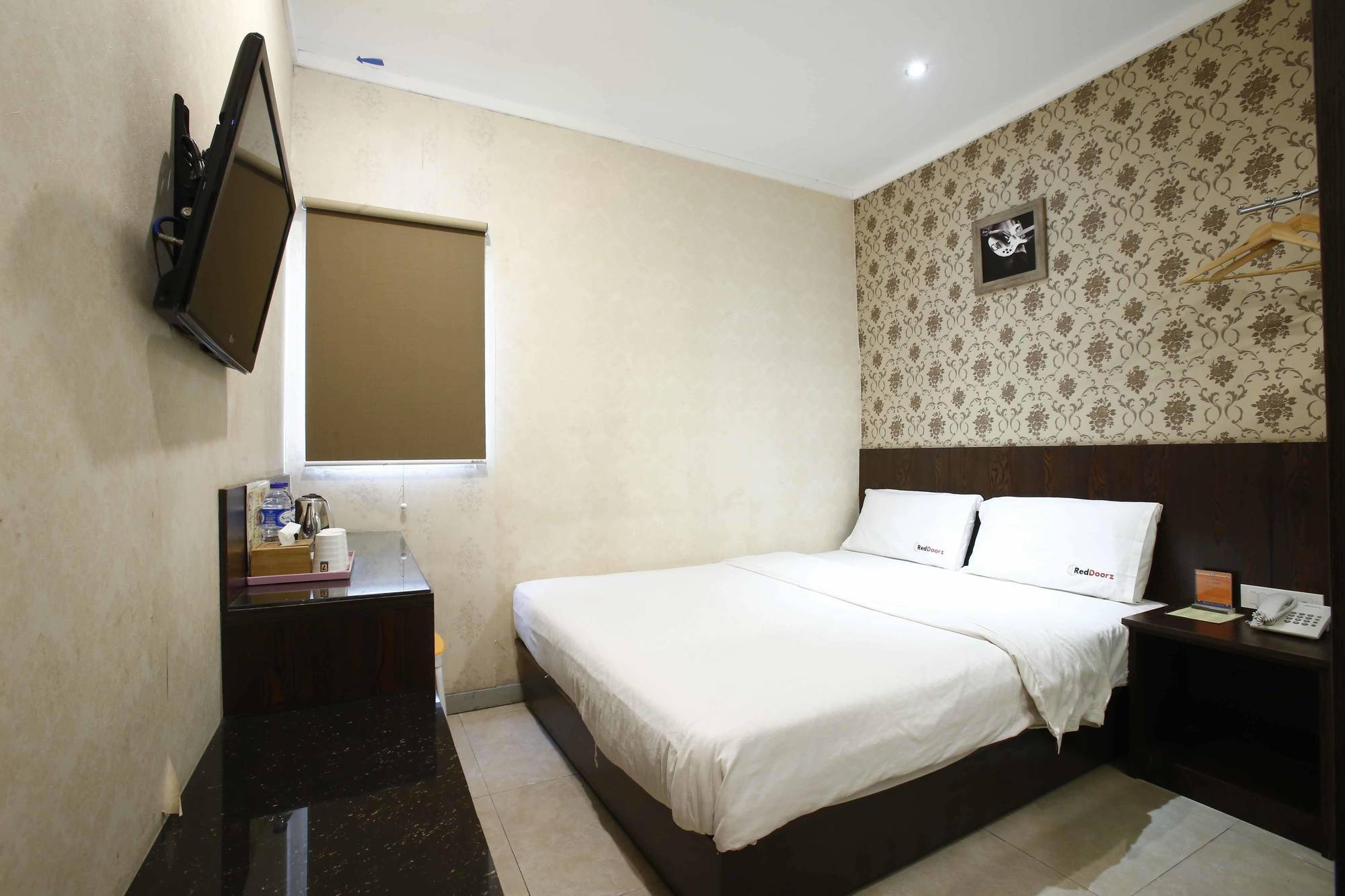 Reddoorz @ Gajah Mada Hotel Jacarta Exterior foto